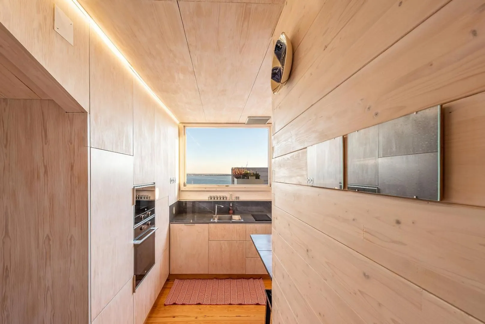 Guestready - Like A Sailor With River View Lisbon 0*,  Portugal
